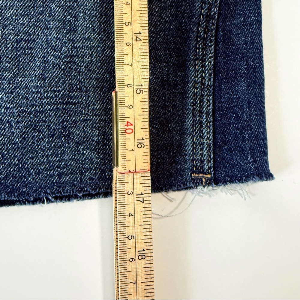 Madewell Denimβ Distressed Mini Skirt Size 30 - Picture 3 of 7